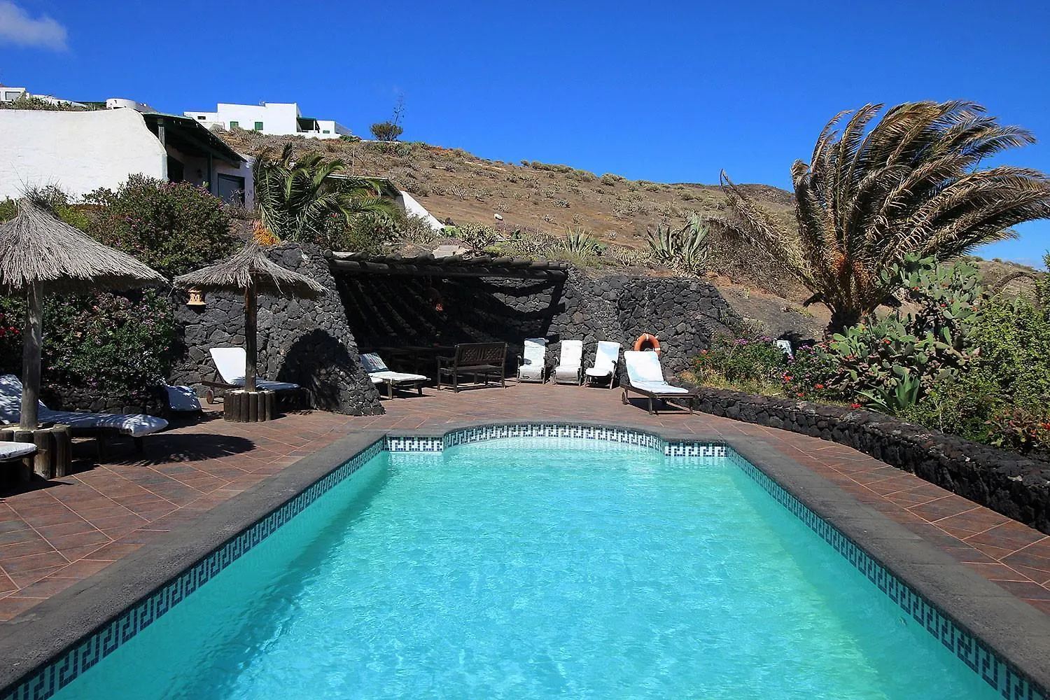 Roco 2 - Terrasse Mit Meerblick, Sauna, Grosser Pool, Pure Entspannung Tias