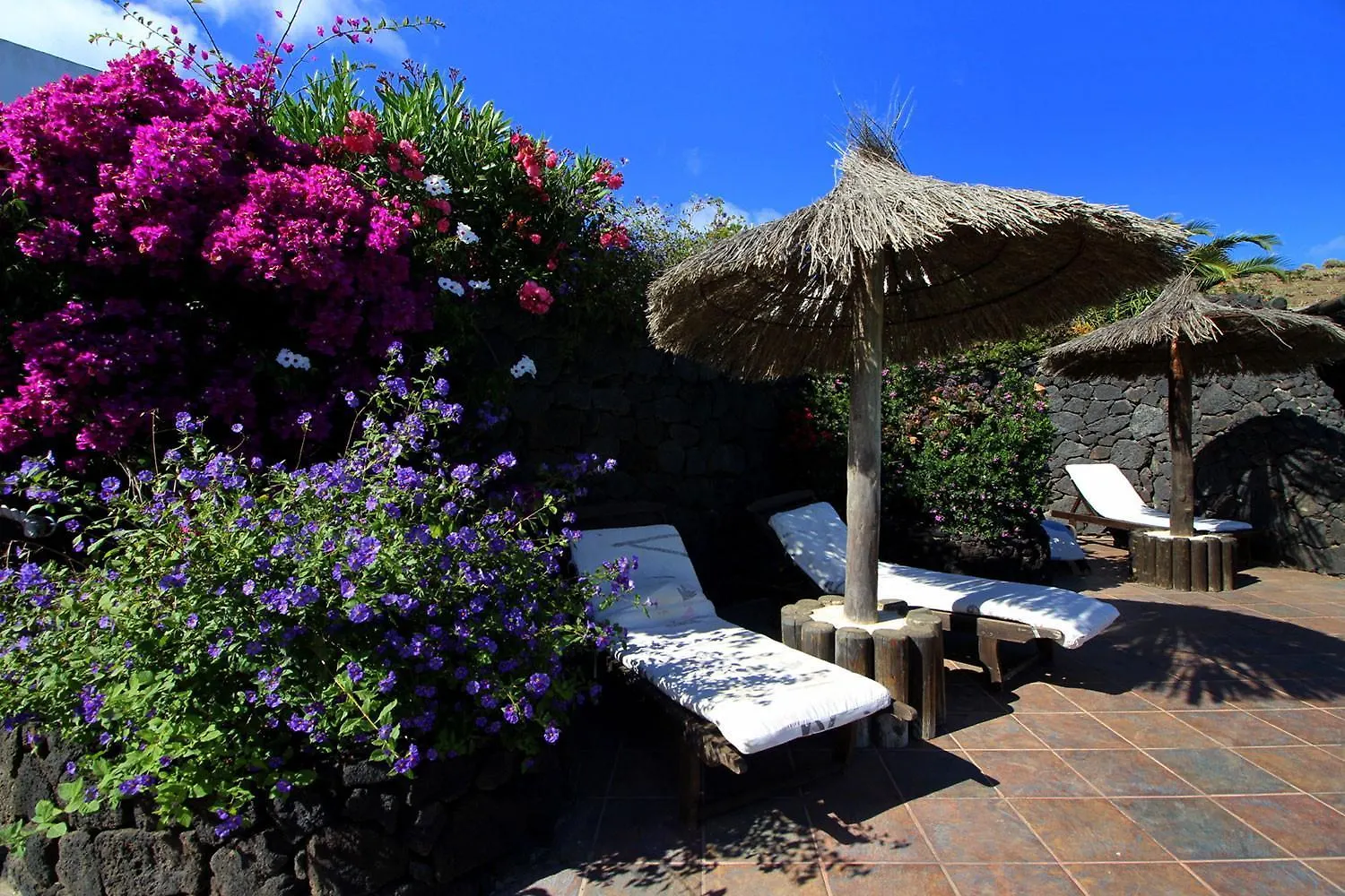 Roco 2 - Terrasse Mit Meerblick, Sauna, Grosser Pool, Pure Entspannung Tias